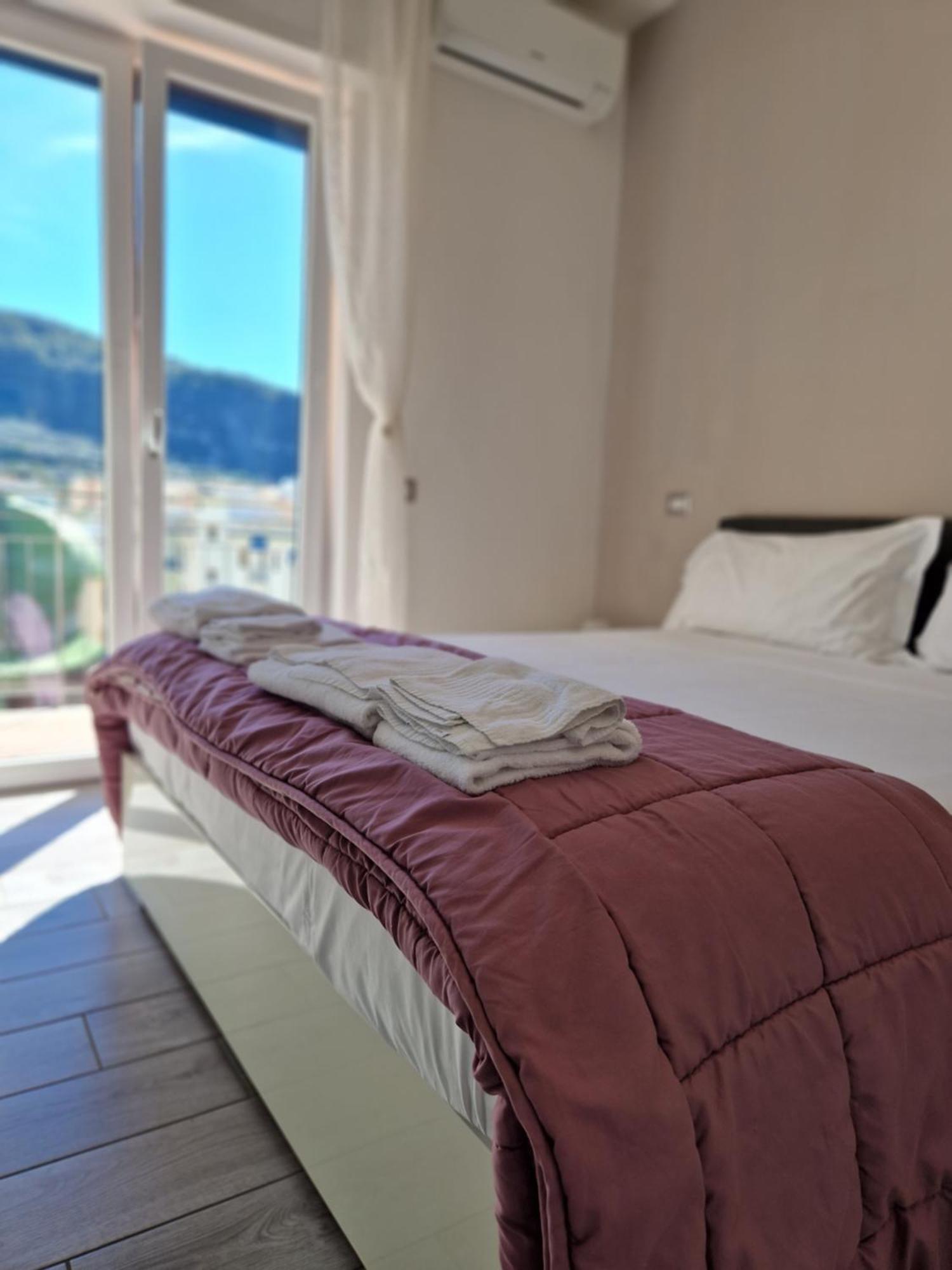 Casa Nelida, Sorrento Centre Apartman Kültér fotó